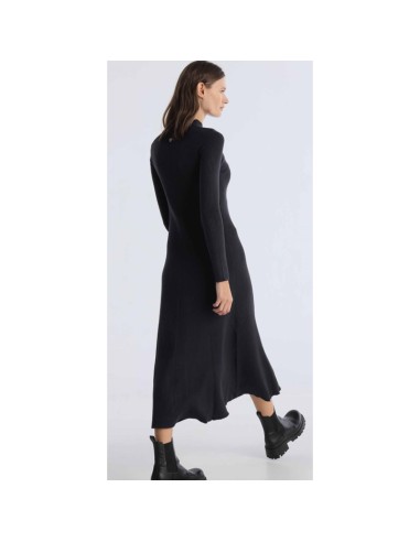 LOIS 448632871_NG VE (W)